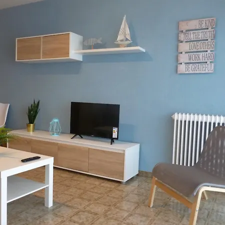 Apartamento Sobre La Playa Con Parking